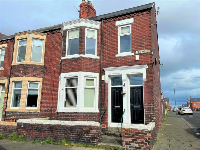 2 Bedroom Flat To Rent In Egerton Road, South Shields, NE34