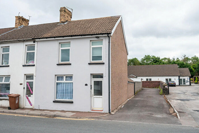 3 Bedroom End Of Terrace House To Rent In Dynevor Terrace, Nelson, Treharris, CF46
