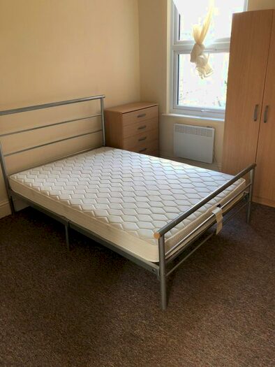 1 Bedroom Flat To Rent In Lordsmead Road, London, N17