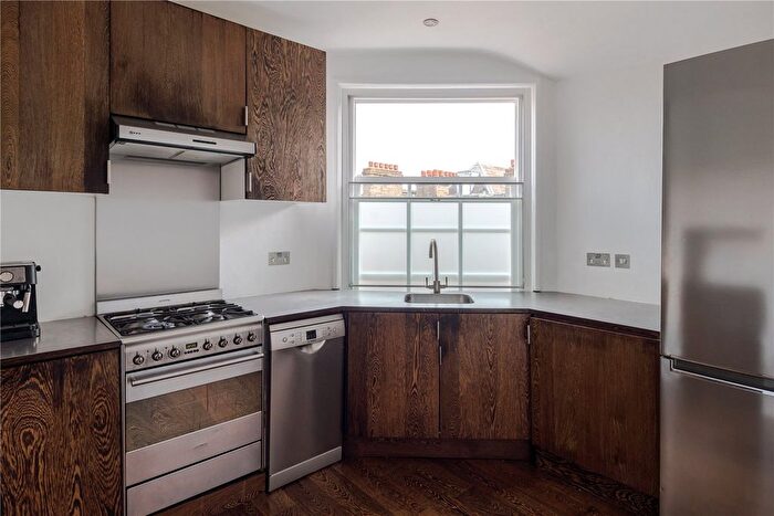 1 Bedroom Flat For Sale In Great Portland Street, Fitzrovia, London, W1W