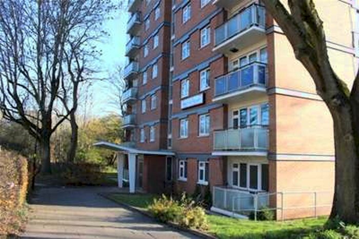 2 Bedroom Flat To Rent In Ashfield House, Brompton Pool Road, B28