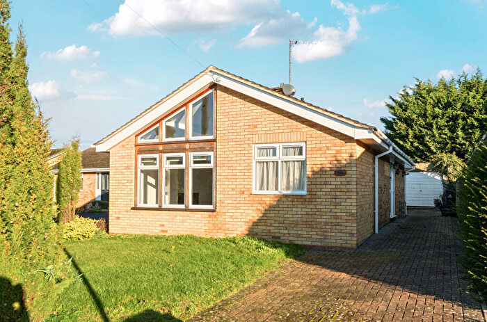 2 Bedroom Bungalow For Sale In Manor Road, Ducklington, Witney, OX29