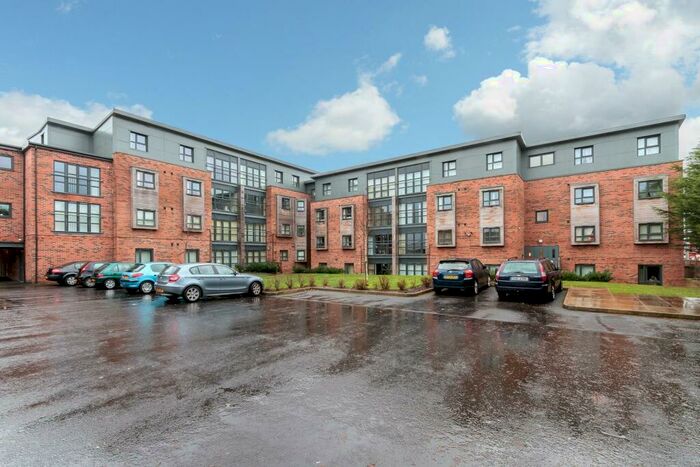 2 Bedroom Apartment To Rent In Devonshire Point, Devonshire Road, Manchester, M30