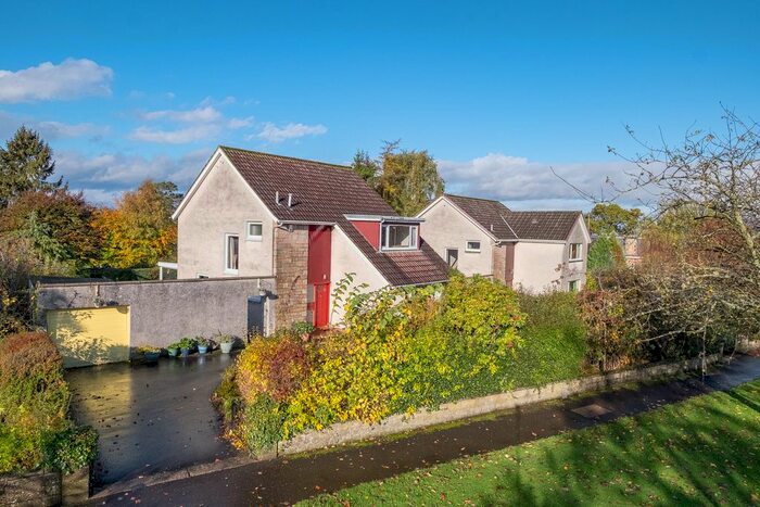 4 Bedroom Detached House For Sale In Mount Tabor Avenue, Perth, PH2