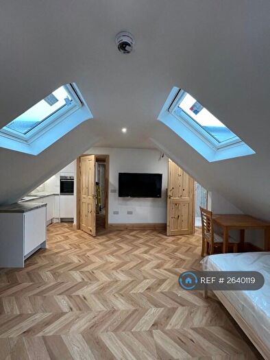 Studio To Rent In Walliscote Road, Weston-Super-Mare, BS23