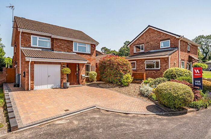 4 Bedroom Detached House For Sale In Oakfield Park, Wellington, Somerset, TA21