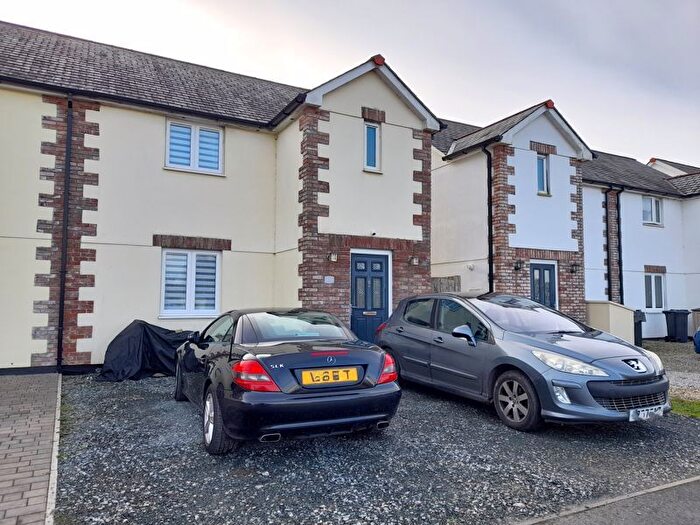 3 Bedroom Property For Sale In Roche Road, Bugle, St. Austell, PL26