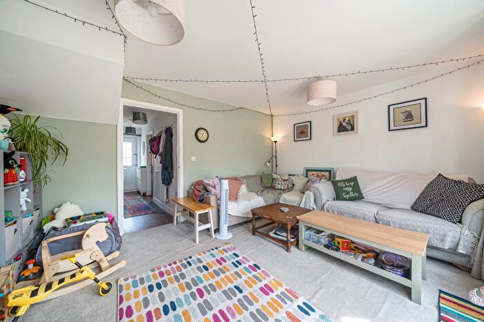 2 Bedroom Semi-Detached House For Sale In East Challow, Wantage, OX12