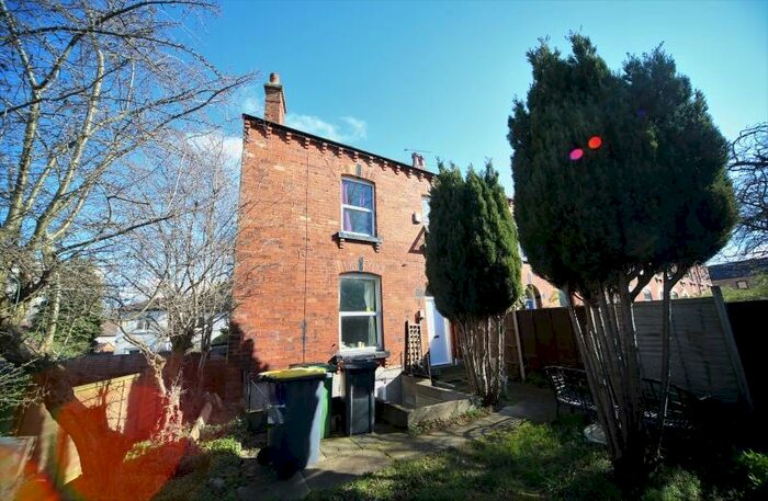 5 Bedroom End Of Terrace House To Rent In Ash Terrace, Headingley, Leeds, LS6