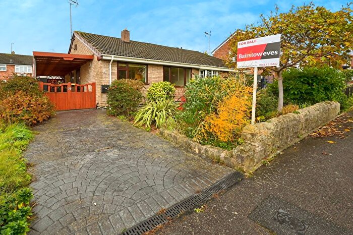 2 Bedroom Bungalow For Sale In Craigs Green, Mansfield, Nottinghamshire, NG19