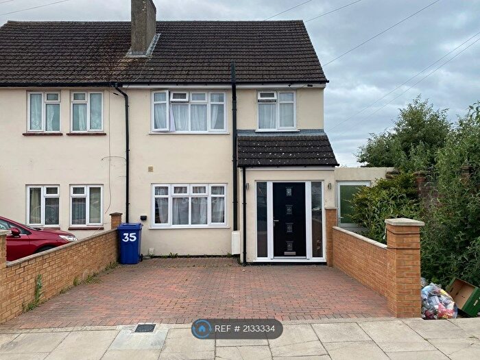 4 Bedroom Semi-Detached House To Rent In Whiteheart Avenue, Hillingdon, UB8