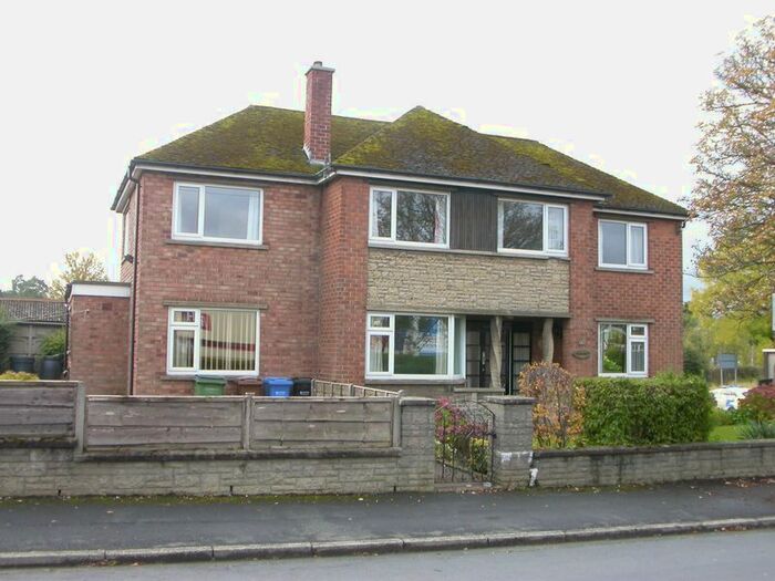 4 Bedroom Detached House To Rent In Ashbourne Road, Hazel Grove, Stockport, SK7