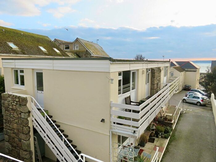 1 Bedroom Flat For Sale In St. Pirans Court, West End, TR17