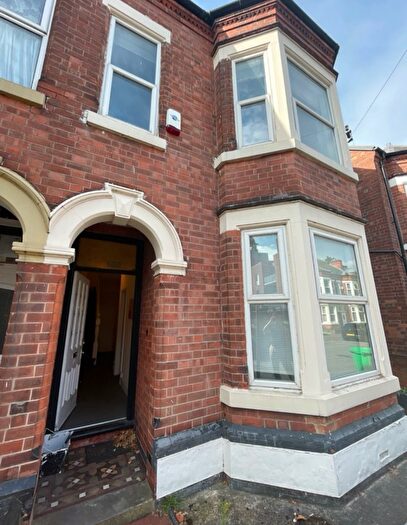 6 Bedroom House To Rent In Willoughby Avenue, Nottingham, NG7