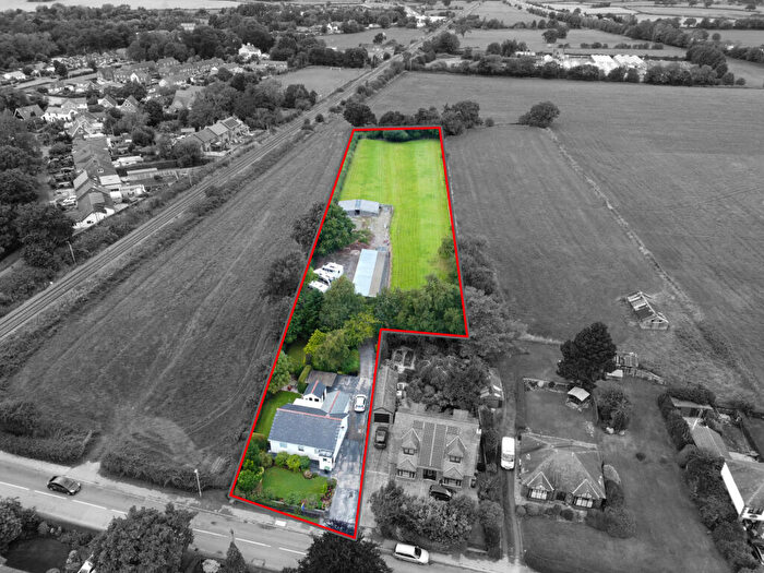 3 Bedroom Detached Bungalow For Sale In Bilsborrow Lane, Bilsborrow, Preston, PR3