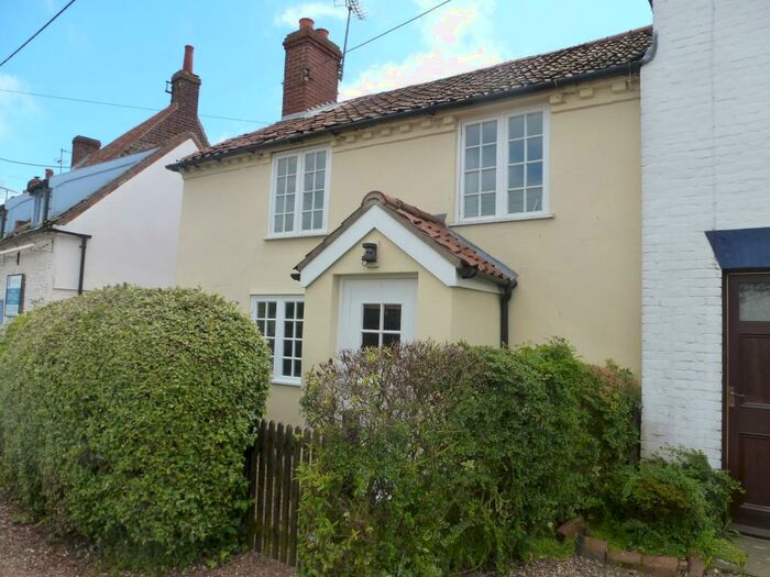 3 Bedroom House To Rent In Holt Road, Langham, Holt, NR25