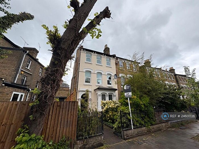 2 Bedroom Flat To Rent In Ashley Road, London, N19