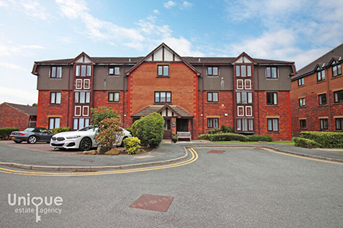 2 Bedroom Apartment For Sale In Windsor Court, Poulton-le-Fylde, FY6