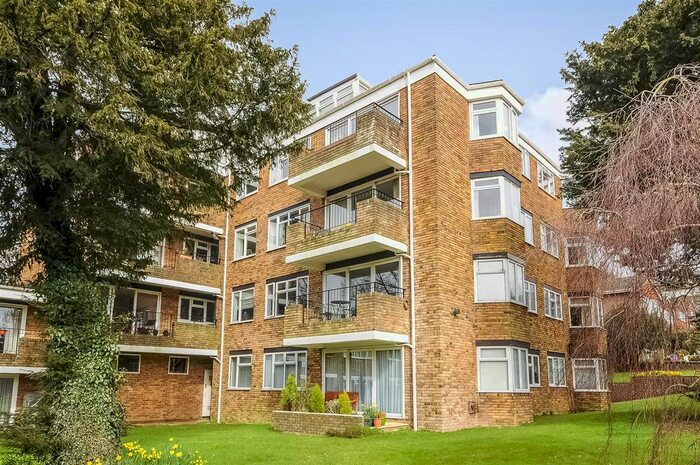 2 Bedroom Flat To Rent In Laine Close, Brighton, BN1