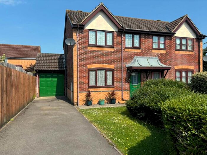 3 Bedroom House To Rent In Azalea Road, Wick St Lawrence, Weston-super-Mare, BS22