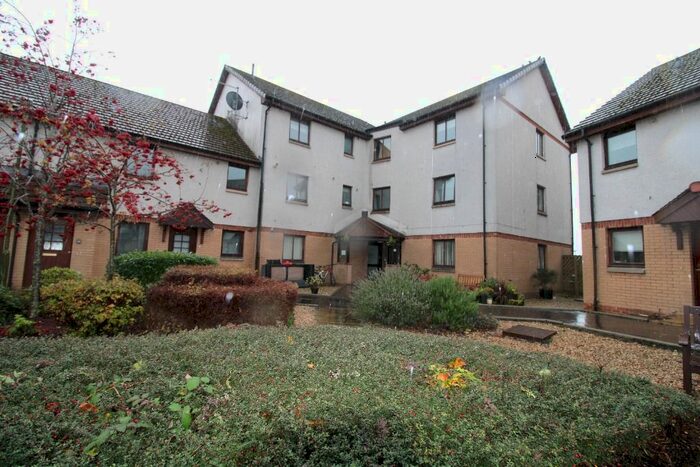 2 Bedroom Flat To Rent In Johnston Court, Falkirk, FK2