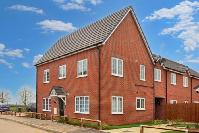 1 Bedroom Apartment To Rent In Evans Croft, MK42