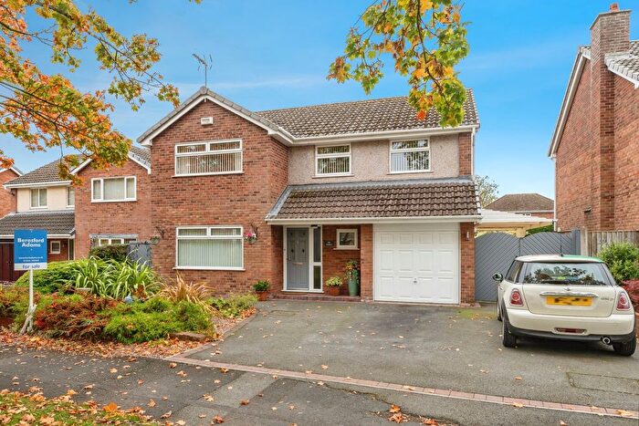 4 Bedroom Detached House For Sale In Lime Tree Drive, Chester, Cheshire, CH3