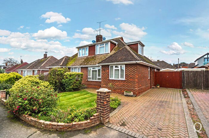 2 Bedroom Semi Detached House For Sale In Sterling Road, Sittingbourne, Kent, ME10