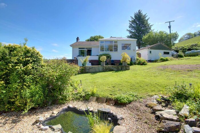 3 Bedroom Detached Bungalow For Sale In Shirwell Road, Barnstaple, EX31