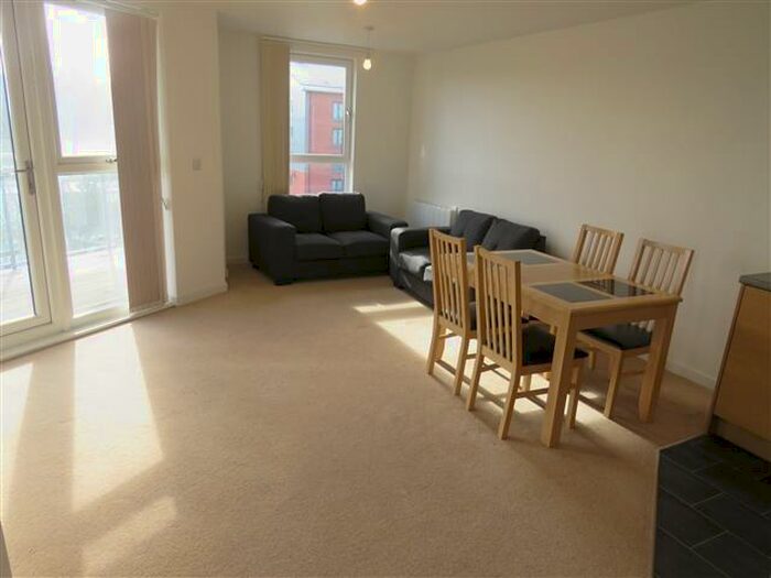 2 Bedroom Apartment To Rent In Bell Barn Road, Birmingham, B15