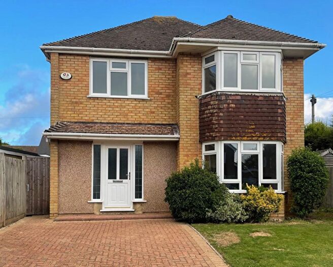 4 Bedroom Detached House To Rent In Warnham Gardens, Bexhill-On-Sea, TN39
