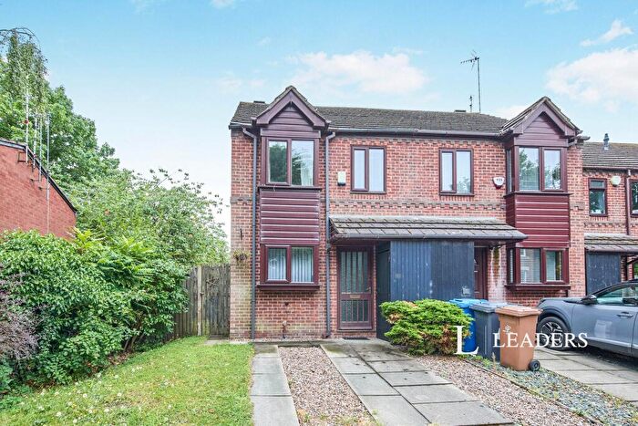 3 Bedroom Semi-Detached House To Rent In Old Chester Road, Chester Green, DE1