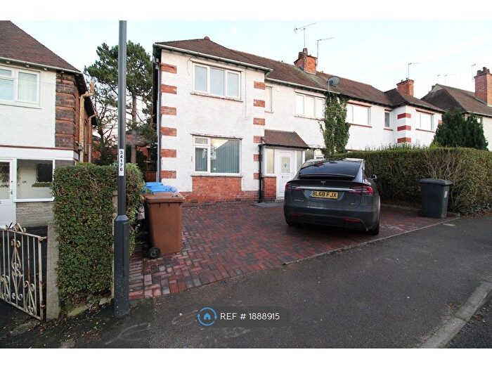 5 Bedroom Semi-Detached House To Rent In Rowditch Avenue, Derby, DE22
