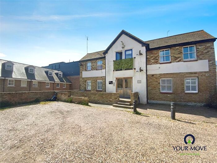 Flat To Rent In Effingham Street, Ramsgate, Kent, CT11