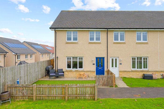 3 Bedroom End Of Terrace House For Sale In Hare Moss View, Heartlands, Whitburn, EH47