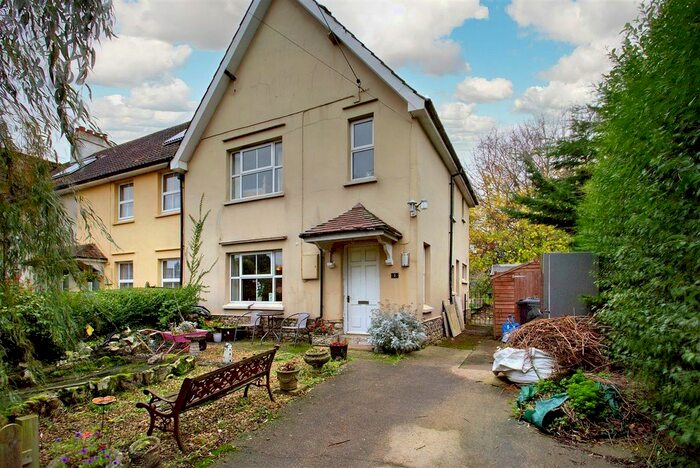 3 Bedroom End Of Terrace House For Sale In Westernway, Winsham, Chard, TA20