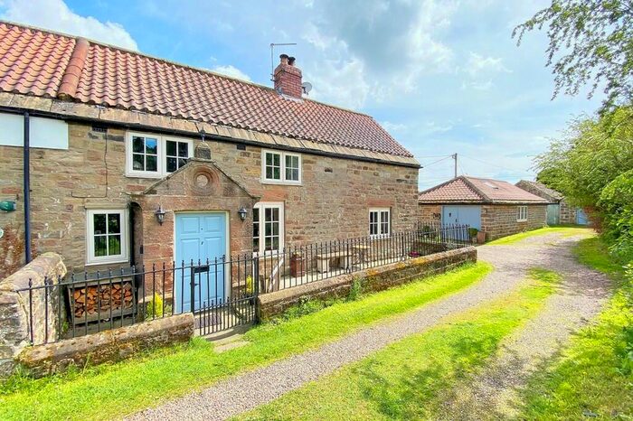 3 Bedroom Cottage For Sale In Plompton Square, Plompton, Knaresborough, HG5