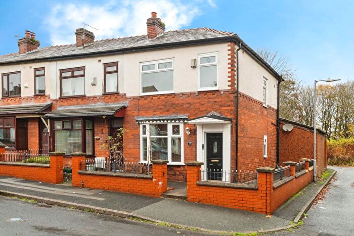 2 Bedroom End Of Terrace House For Sale In Hurst Street, Bolton, Greater Manchester, BL3