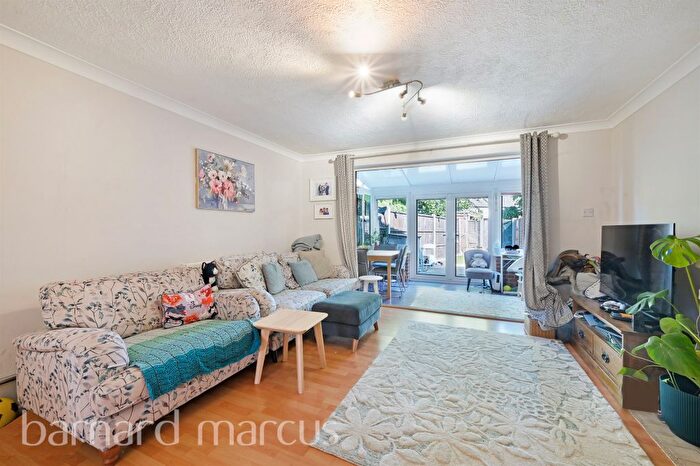 3 Bedroom Terraced House For Sale In Salisbury Road, London, SE25