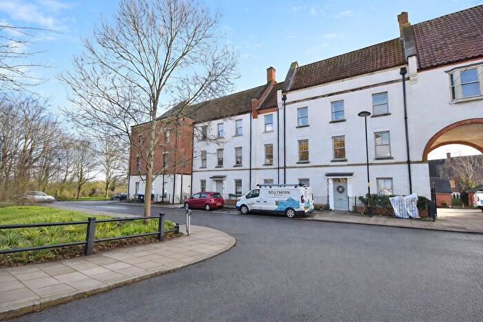 Studio For Sale In Clickers Drive, Northampton, NN5