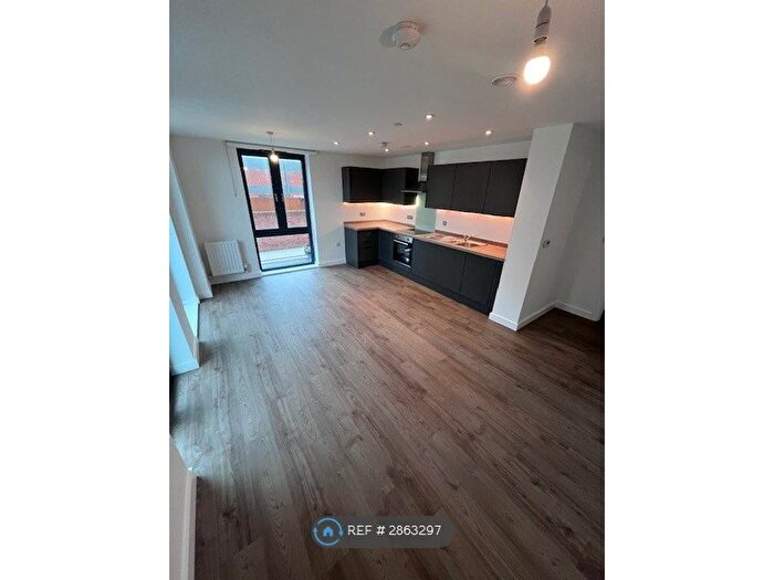 3 Bedroom Flat To Rent In Stanley Wharf, Liverpool, L5