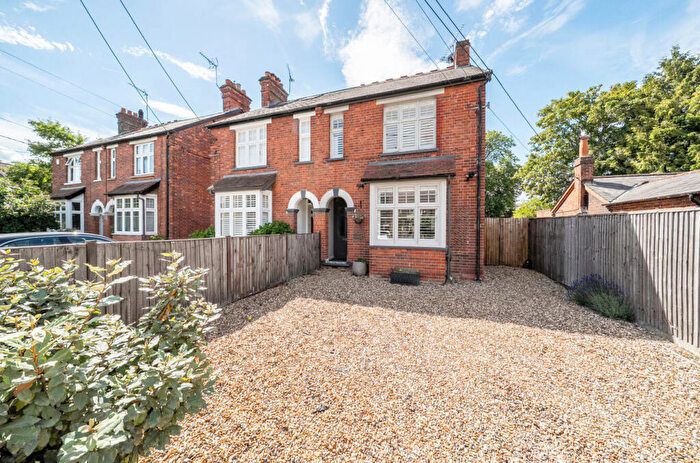 3 Bedroom Semi-Detached House For Sale In Fernbank Road, Ascot, Berkshire, SL5