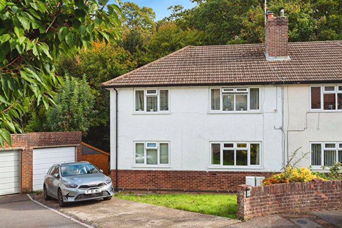 1 Bedroom Flat For Sale In Pinewood Road, Tunbridge Wells, TN2