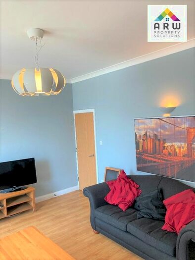 7 Bedroom Terraced House To Rent In Seymour Terrace, Seymour Street, Liverpool, Merseyside, L3