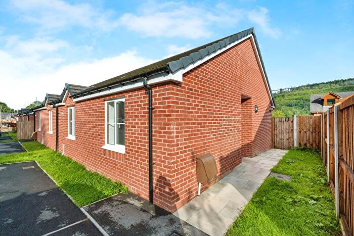 2 Bedroom Bungalow For Sale In Clos Yr Ysgol, Clyne, Neath Port Talbot, SA11