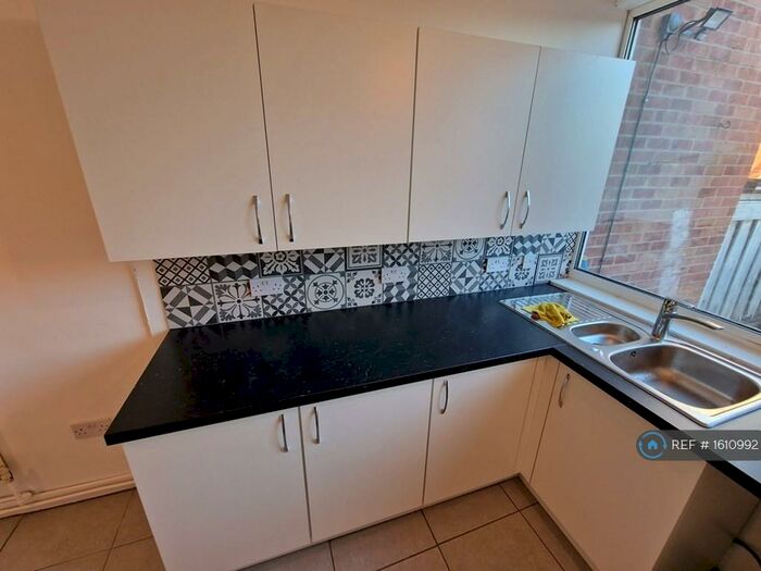 2 Bedroom Maisonette To Rent In Stubbs Road, Leicester, LE4