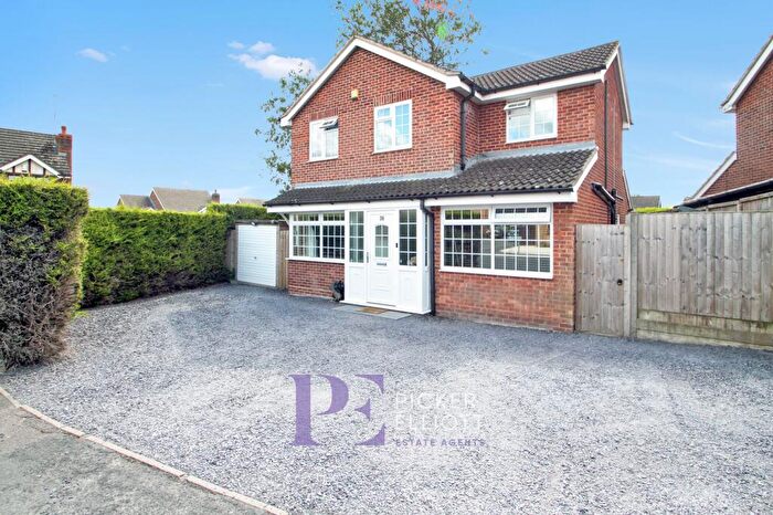 4 Bedroom Detached House For Sale In Peckleton Green, Barwell, LE9