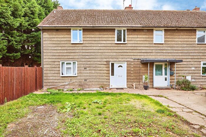 3 Bedroom Semi-Detached House For Sale In Delgate Avenue, Weston, Spalding, PE12