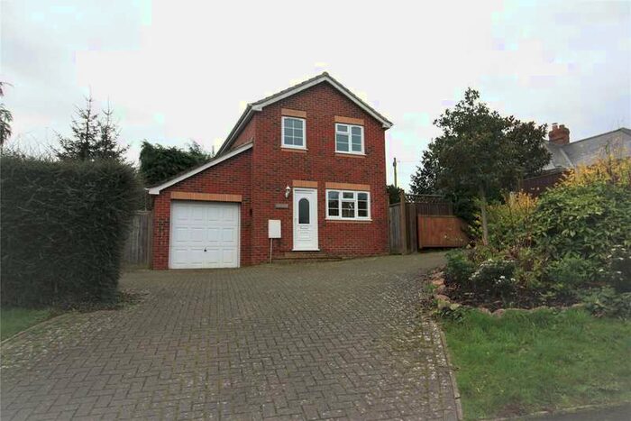 3 Bedroom Detached House To Rent In Heron Way, Ilminster, TA19