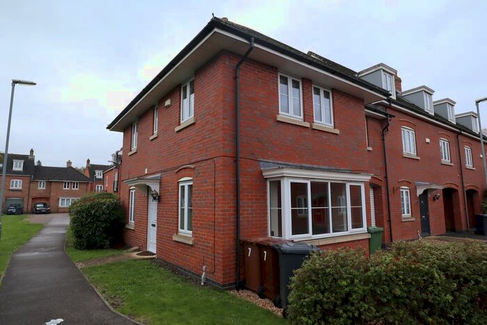 4 Bedroom Town House To Rent In Kingsdown Road, Lincoln, LN6